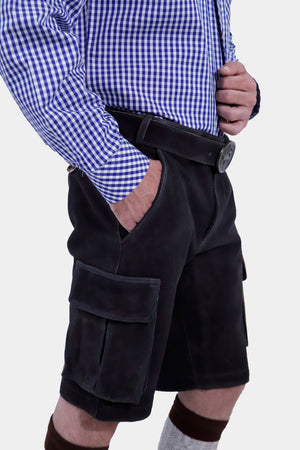 closed side view of a man wearing Vespucci Cargo Lederhosen with 6 pockets in black color.