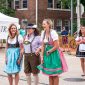 Traditional Women’s Oktoberfest Outfits